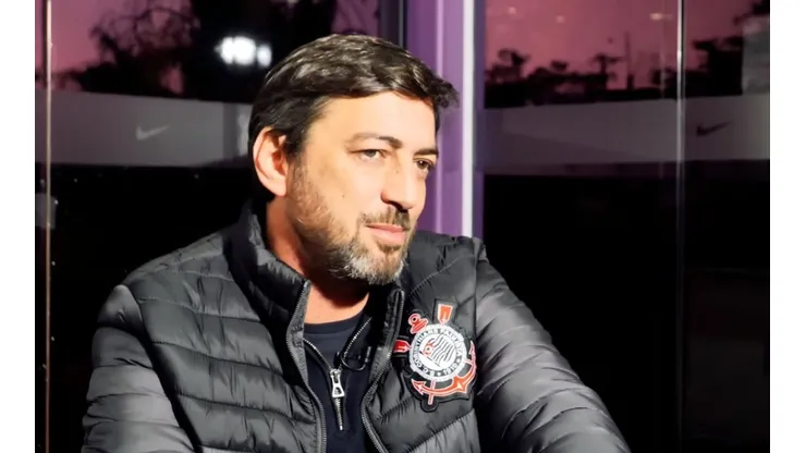 Foto: Reprodução André Hernan/YouTube | Duílio acerta salários e Corinthians fica em vias de anunciar reforço