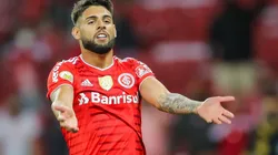 RS - Porto Alegre - 06/11/2021 - BRASILEIRO A 2021, INTERNACIONAL X GREMIO - Yuri Alberto jogador do Internacional durante partida contra o Gremio no estadio Beira-Rio pelo campeonato Brasileiro A 2021. Foto: Pedro H. Tesch/AGIF