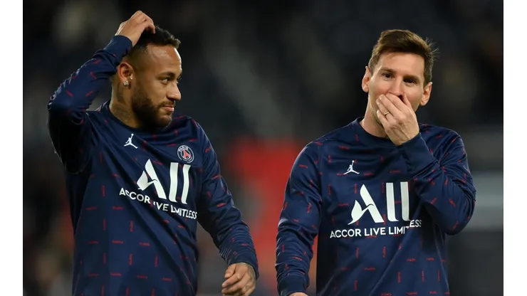 Foto: Justin Setterfield/Getty Images | Neymar e Messi se une a outros inúmeros estrangeiros no elenco do PSG