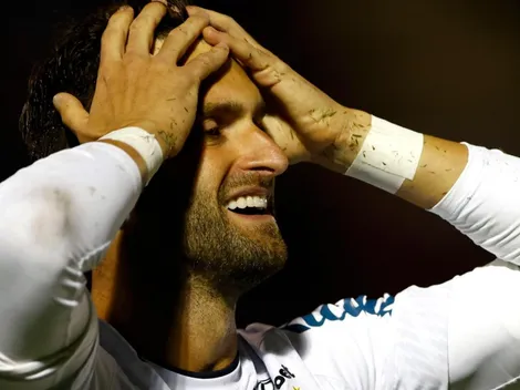 “Comecei a chorar"; Léo Baptistão ‘não se cala’ e expõe bastidores pesados no Santos