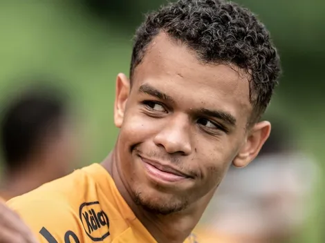 Sandry desmente versão apresentada pelo Santos após não sair da reserva