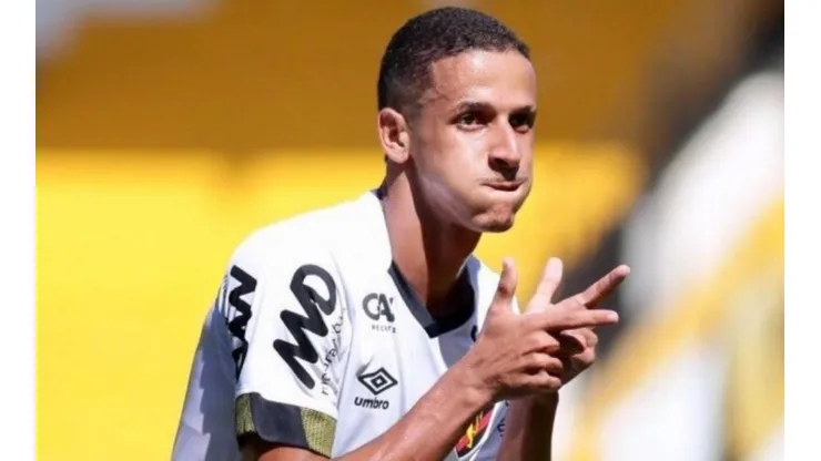 FOTO: Anderson Stevens/Sport Club do Recife - Luciano Juba já soma 9 gols e 6 assistências pelo Sport e desperta olhares do exterior