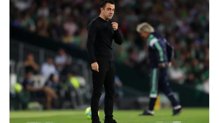 Getty Images/Fran Santiago - Xavi pode perder atacante do Barcelona para o Chelsea e torcida dos ingleses se empolga