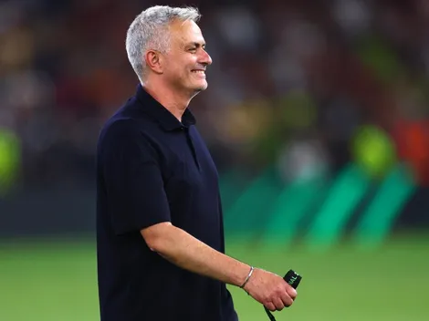 Mourinho se encanta e pede à Roma para investir pesado em meia-atacante do Santos