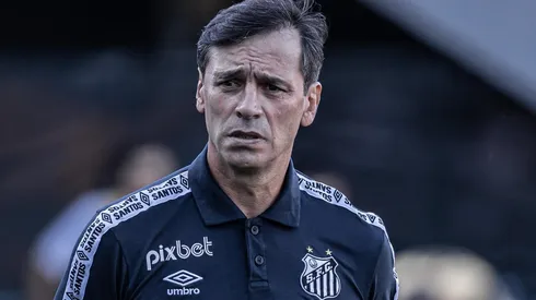 Foto: Raul Baretta/AGIF - Bustos reclamou das decisões da arbitragem no jogo contra o Palmeiras