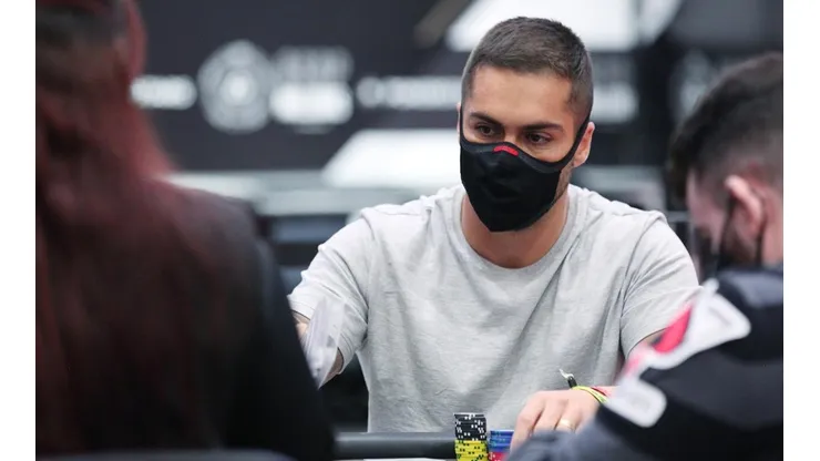 Tauan Naves deixou a liderança do ranking Pocket Fives (Foto: Luis Bertazini/BSOP)