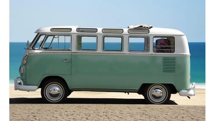 O veículo encontrado na cara se parece com uma Kombi