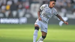 Thiago Ribeiro/AGIF - Du Queiroz pelo Timão.