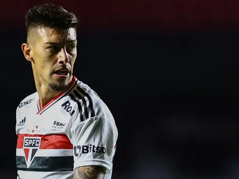 Rigoni vira alvo de críticas e torcida vaiàs redes sociais questionar desempenho negativo do atacante