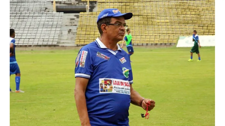 Divulgação/Altos Oficial. Diá já foi treinador do Jacaré em 2017