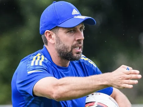 Pezzolano 'cria' novo volante no Cruzeiro, mas cutuca: "Jogador de 60 minutos não pode"