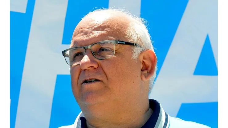 Foto: Ricardo Rimoli/AGIF - Romildo é avisado sobre possível saída de meio-campista do Grêmio