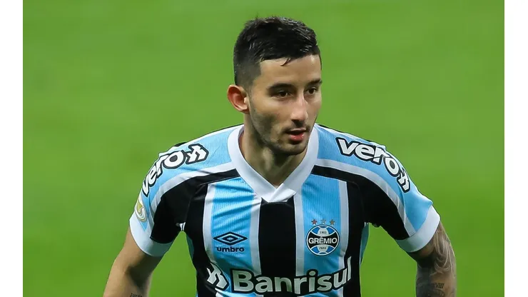 Roger Machado define substituto de Villasanti para o Gre-Nal; Veja!
