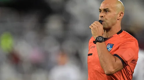 Foto: Thiago Ribeiro/AGIF | O jogo foi comandado pelo árbitro Grazianni Maciel Rocha