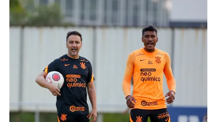 Foto: Twitter Oficial SC Corinthians/Rodrigo Coca | VP fala sobre busca do Corinthians por um camisa 9