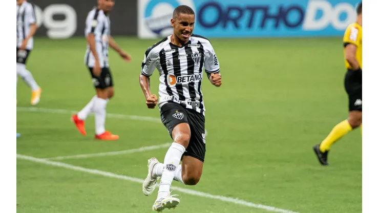 Alessandra Torres/AGIF - Jair renova com o Atlético até 2025
