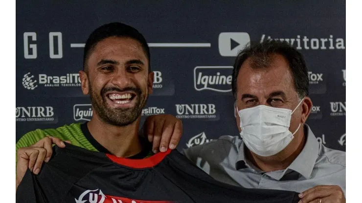 Foto: Victor Ferreira / Instagram @ecvitoria
