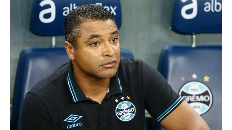 Foto: Marcello Zambrana/AGIF | Titular de Roger Machado deixa o treino mais cedo