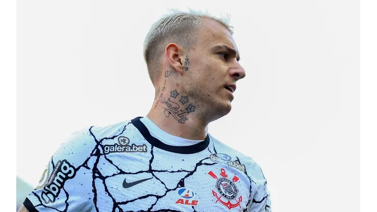 Róger Guedes pode deixar o Corinthians