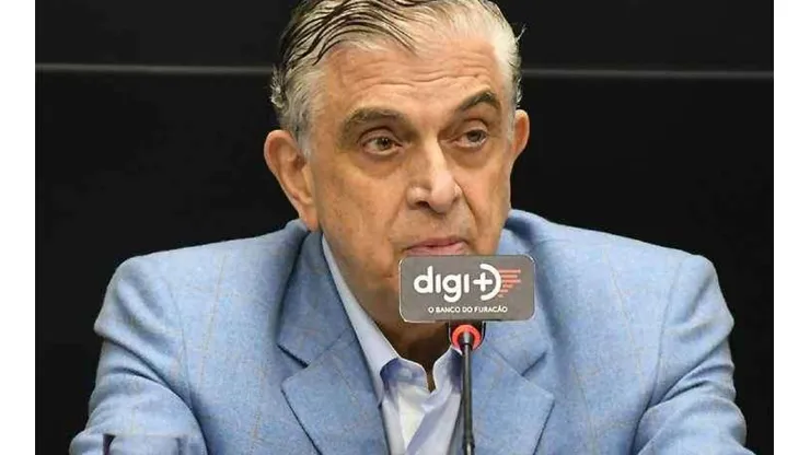 Petraglia pode oficializar mais uma contratação no Athletico-PR com lateral ex-Fluminense