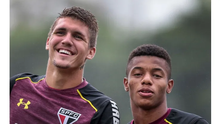 Ale Cabral/AGIF - Lyanco e David Neves, ex-São Paulo, se transferiram recentemente