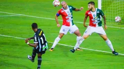 Foto: Robson Mafra/AGIF - Brener é um dos novos reforços do Paraná para a temporada