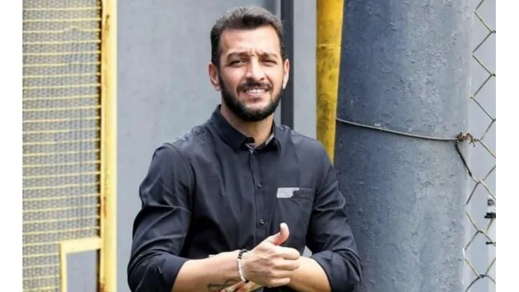 Foto: (Pedro Ernesto Guerra Azevedo/Santos FC) - Edu Dracena, executivo de futebol do Santos, tem trabalhado para diminuir a folha salarial