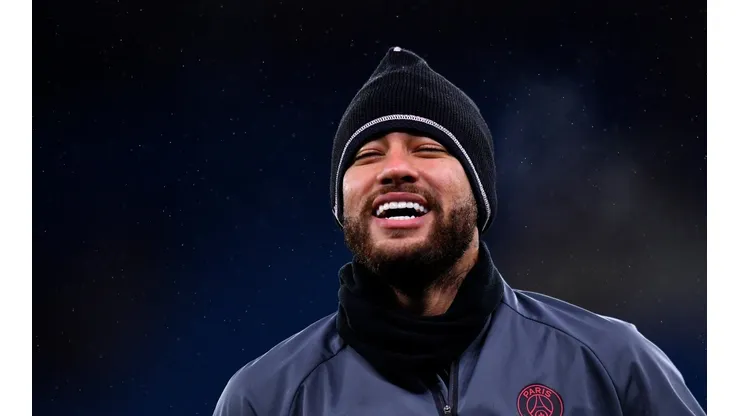 Neymar deve voltar ao PSG entre o fim de janeiro e o começo de fevereiro