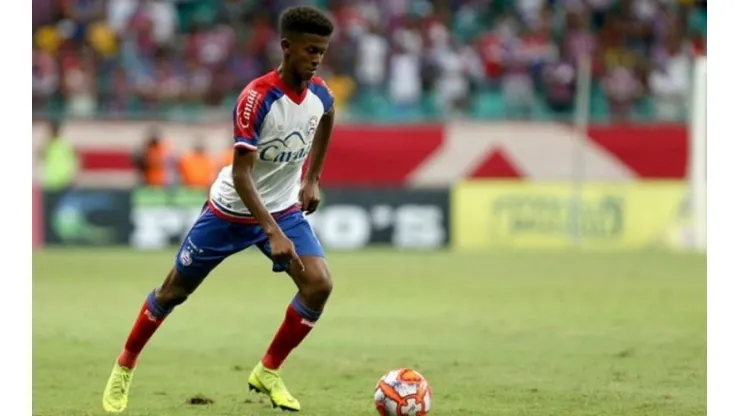 Foto: Flickr Oficial EC Bahia/Felipe Oliveira | "Não" de Douglas Borel faz Athletico-PR sondar lateral do Fluminense