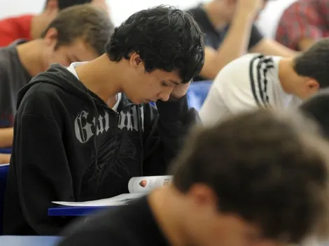 Reaplicação do Enem: taxa de abstenção chega a 67%; chuva pode ser um dos principais motivos