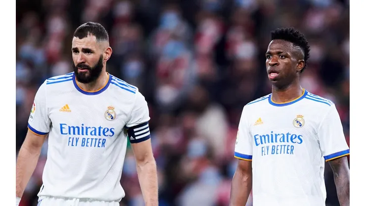 Foto: Juan Manuel Serrano Arce/Getty Images | Vini Jr. e Benzema tem mais gols que o Barcelona na temporada 2021/22