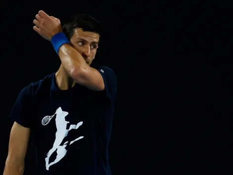 Barrado de novo! Djokovic tem visto negado e novamente encara deportação