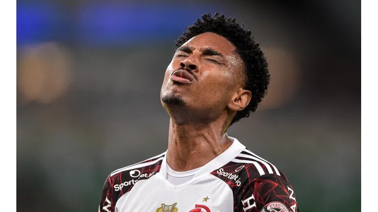 - Vitinho jogou muito em 2021