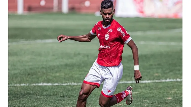Heber Gomes/ AGIF - Éder Monteiro, volante do Grêmio Anápolis