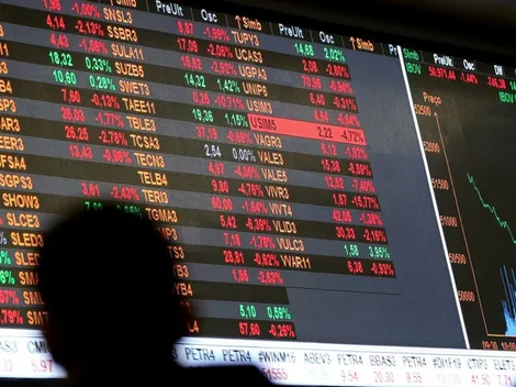 Bolsas de Nova York fecham em baixa com impacto no setor de tecnologia; segmento financeiro fechou em terreno positivo