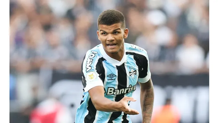 Corinthians v Gremio - Brasileirao 2021