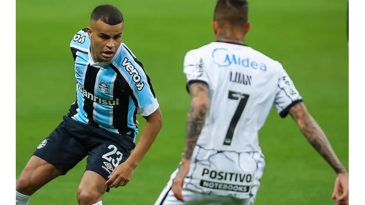 Foto: Pedro H. Tesch/AGIF | Duelo entre Grêmio e Corinthians tem clima tenso