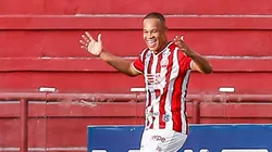 Foto: Foto: Paulo Paiva/AGIF | Caio chegou ao Náutico em agosto deste ano