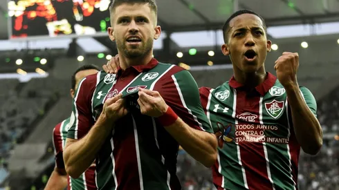 Foto: Mailson Santana/Fluminense FC - Caio Henrique entrou na onda da torcida do Flu após vitória sobre o Inter