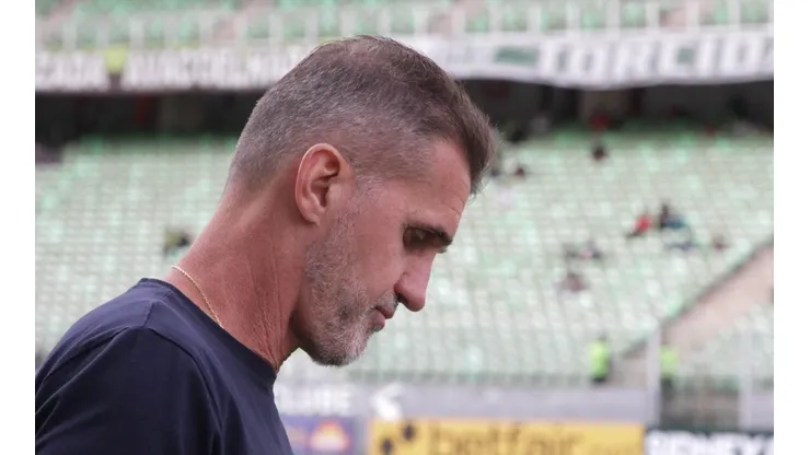 Foto: Fernando Moreno/AGIF - São onze jogadores pendurados, além do técnico Mancini