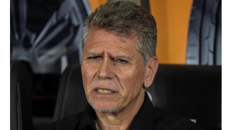 Foto: Thiago Ribeiro/AGIF - O diretor falou sobre a permanência do atleta