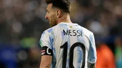 Os jogadores fizeram a festa. Assim como o técnico Lionel Scaloni, que classificou 2021 como um ano “magnífico” para a Albiceleste.