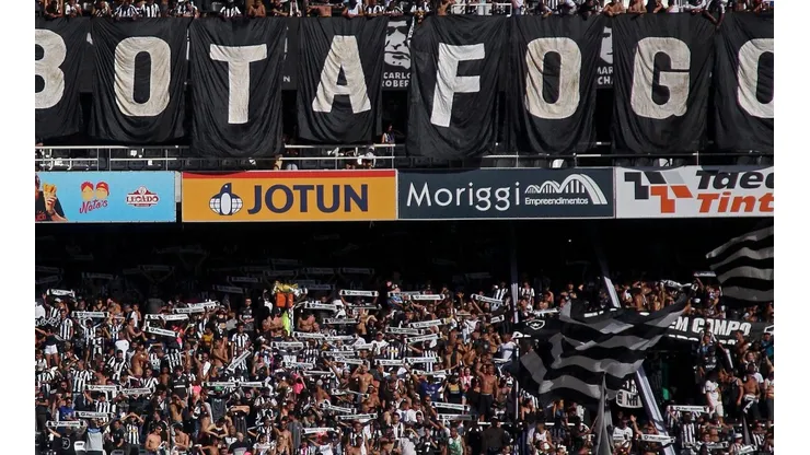 Torcida vem correspondendo a boa fase do Glorioso | Crédito: Vítor Silva/ BFR