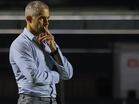 Sylvinho tem retorno de volante para o jogo contra a Chapecoense