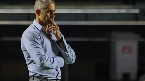 Sylvinho tem retorno de volante para o jogo contra a Chapecoense. (Foto: Marcello Zambrana/AGIF)