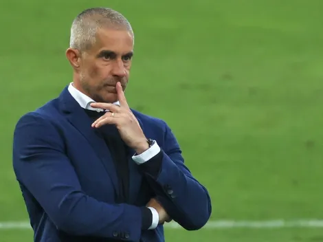 Sylvinho elogia e destaca evolução de Jô