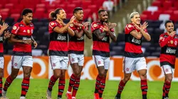 Neste sábado, o time Rubro-Negro enfrente o Peixe, na Vila Belmiro.