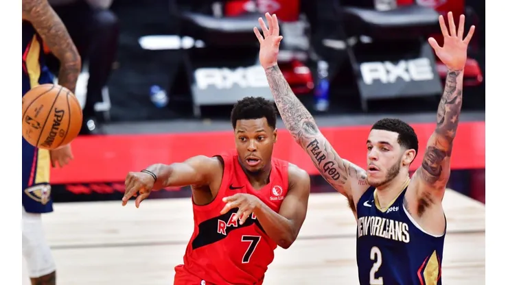 Negociações envolvendo Lowry e Ball viram alvo da NBA (Foto: Getty Images)