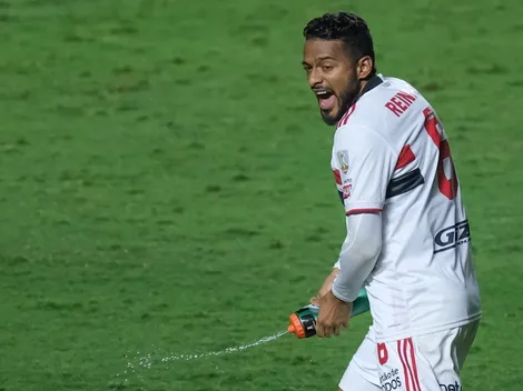Reinaldo rouba a cena e dá 'baita' dura em Pablo na hora do gol; assista