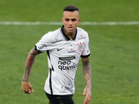 Cobrança faz Sylvinho testar Luan na vaga de Jô contra o Ceará